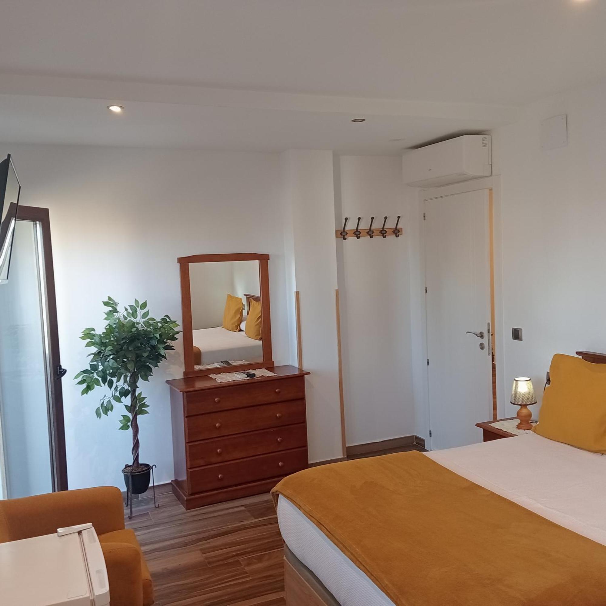 Restaurante & Hotel Rural El Mirador De Trevejo,Ideal Para Parejas Villamiel المظهر الخارجي الصورة