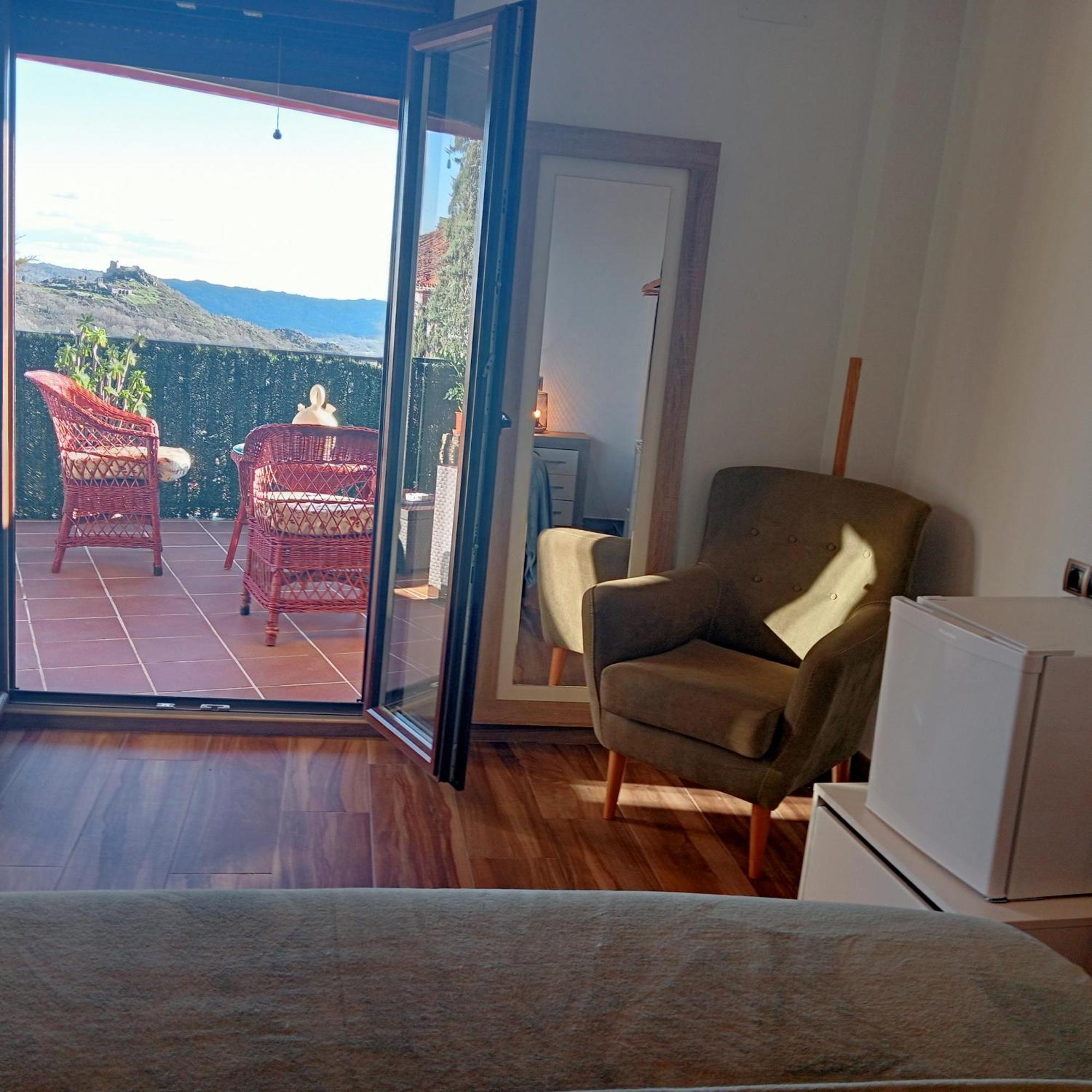 Restaurante & Hotel Rural El Mirador De Trevejo,Ideal Para Parejas Villamiel المظهر الخارجي الصورة